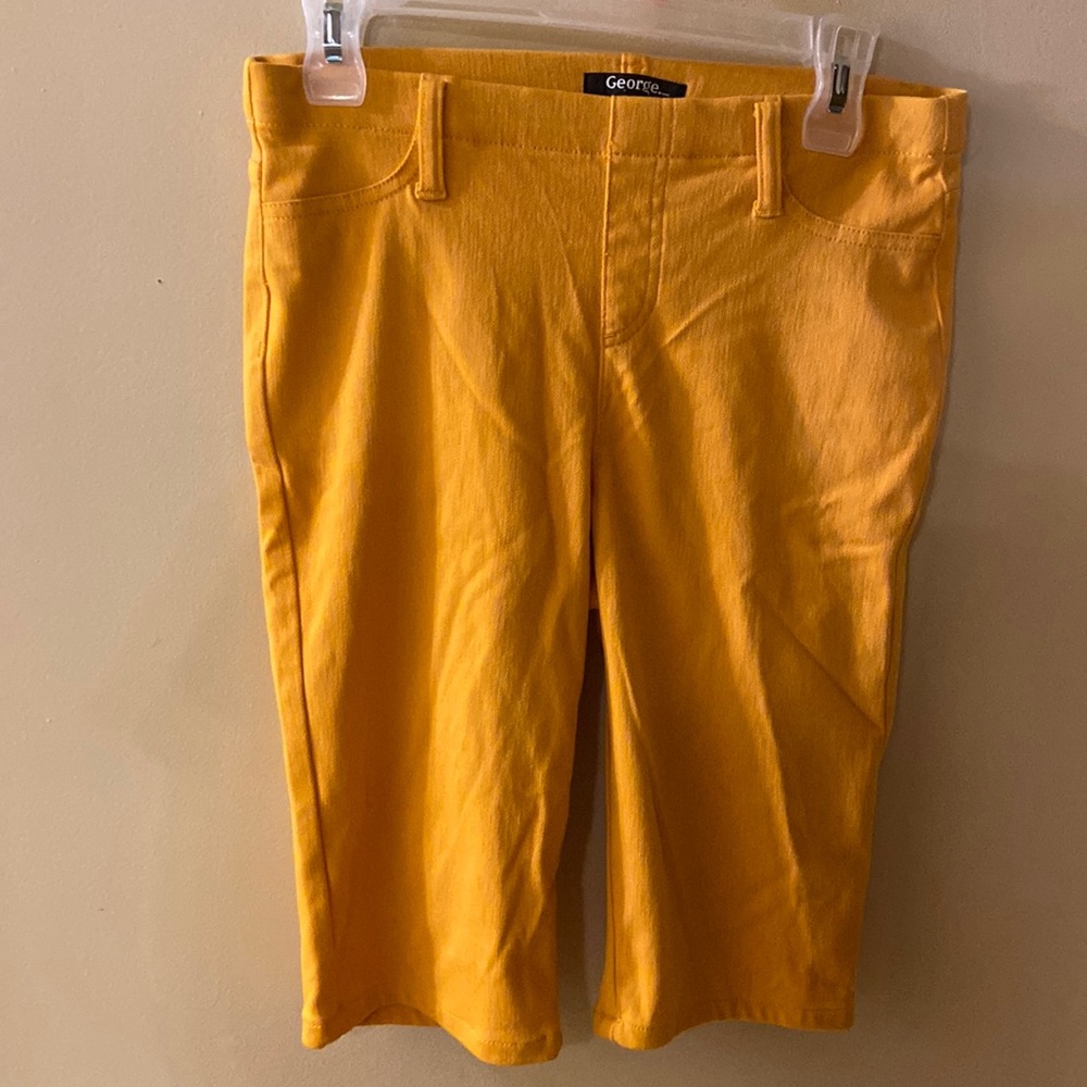 George yellow Bermuda shorts size medium